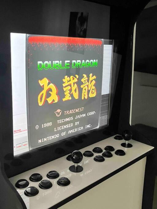 アテネFresh Spicy 1Bd Amusement Arcadeアパートメント エクステリア 写真